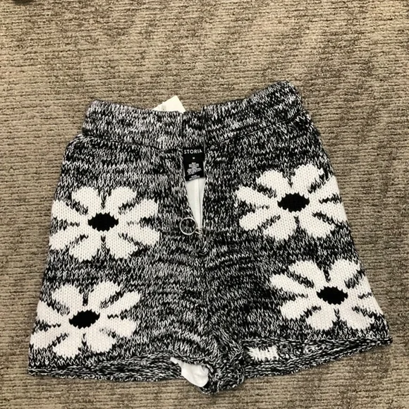 STORIA NWT Daisy Lounge set - Picture 8 of 10